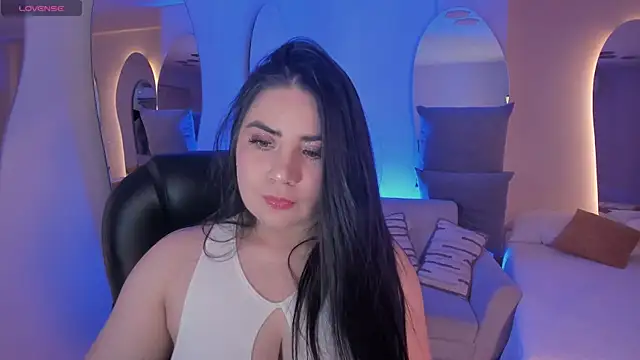 KendraClarkX online show from April 15, 2026, 2:50 am