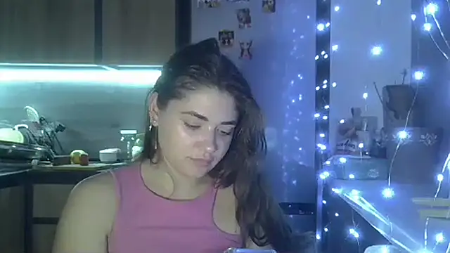 Snapshot of delightful_sofi chatting on November 13, 2025, 7:51 pm delightful sofi online show from November 13, 2025, 7:51 pm