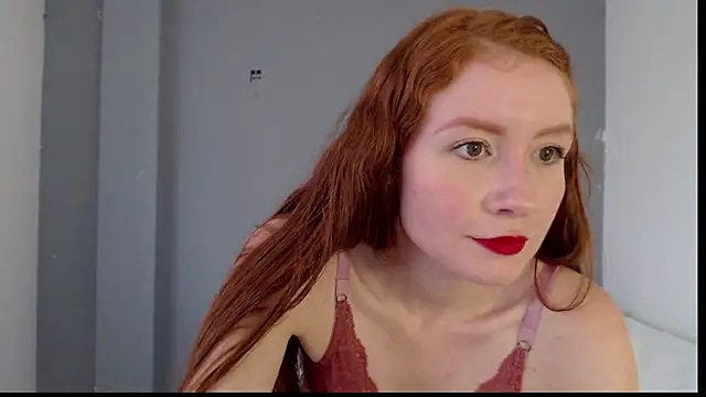 Snapshot of Ginger_giirl chatting on March 8, 2025, 10:34 pm Ginger giirl online show from March 8, 2025, 10:34 pm