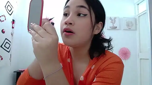 InocentHeaven1 online show from February 11, 2026, 1:11 pm