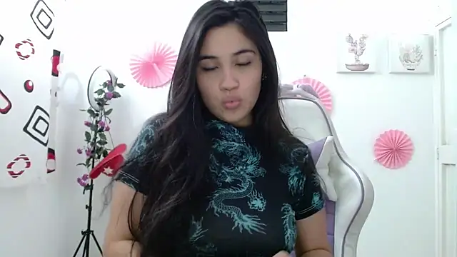 InocentHeaven1 online show from October 24, 2025, 1:32 pm