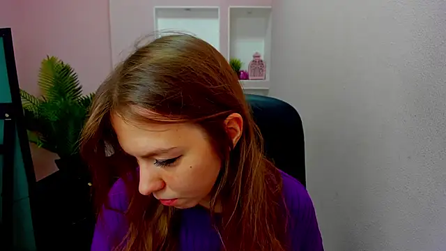 Persephoni online show from October 23, 2025, 10:36 am