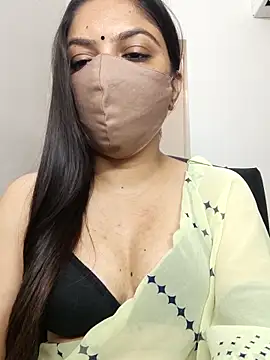 Snapshot of _desigori chatting on March 10, 2026, 3:54 am desigori online show from March 10, 2026, 3:54 am