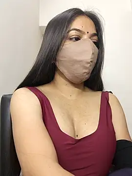 Snapshot of _desigori chatting on February 2, 2026, 4:00 am desigori online show from February 2, 2026, 4:00 am