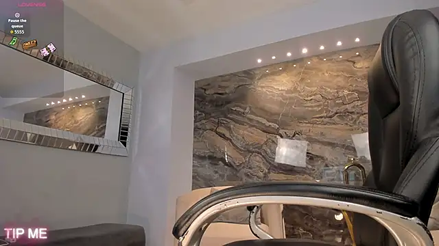 SophieBarnett online show from November 17, 2025, 12:25 am