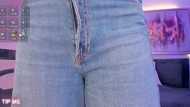 SophieBarnett online show from March 13, 2026, 11:32 pm