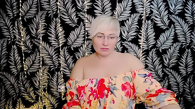 Olivia playful online show from March 14, 2026, 12:44 pm