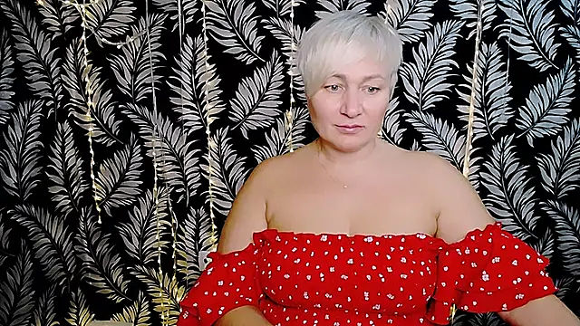 Olivia playful online show from October 31, 2025, 10:56 am