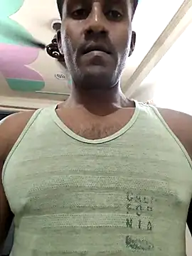 pritamkr69 online show from March 15, 2026, 4:47 pm