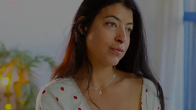 anabelcurvy online show from April 4, 2026, 8:10 am