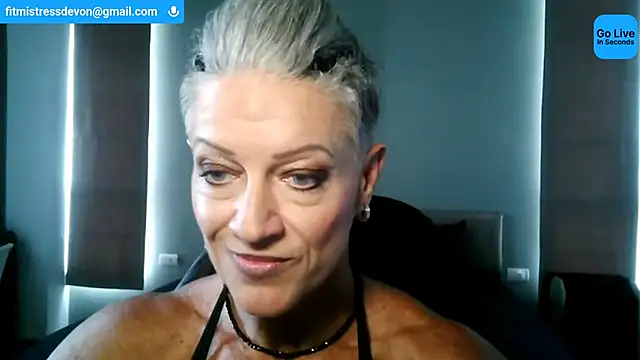 Snapshot of Devon2020 chatting on July 15, 2026, 9:38 am Devon2020 online show from July 15, 2026, 9:38 am