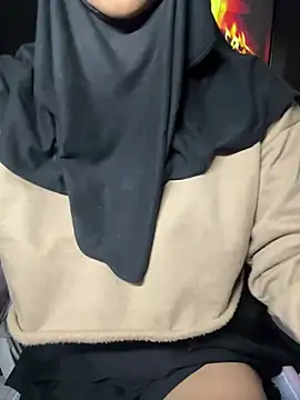 Snapshot of Jameela chatting on February 6, 2026, 9:33 pm Jameela online show from February 6, 2026, 9:33 pm