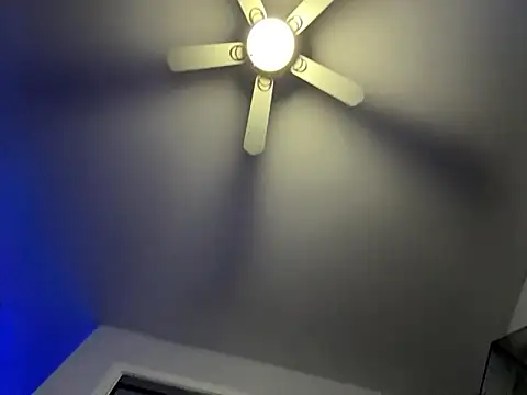 BrennaReign online show from March 30, 2026, 10:28 am