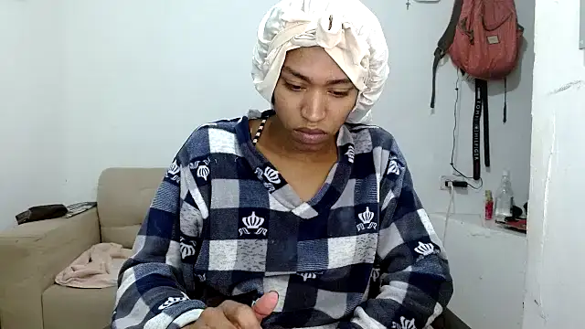 angelamarie1 online show from December 4, 2025, 12:42 am