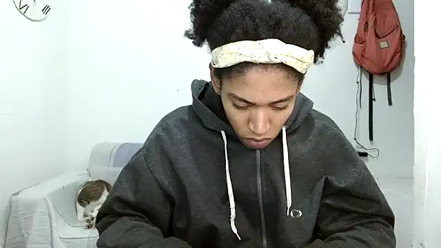 angelamarie1 online show from October 11, 2025, 10:49 am