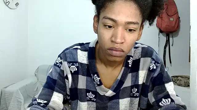 angelamarie1 online show from October 20, 2025, 9:54 am