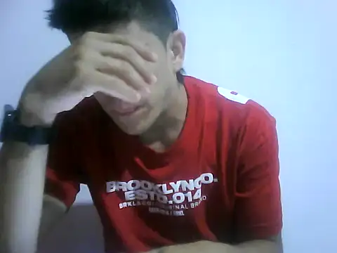 LarryCapija online show from November 20, 2025, 2:45 am