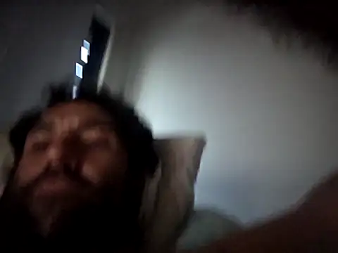 Snapshot of crazyslapper chatting on April 6, 2026, 7:42 am crazyslapper online show from April 6, 2026, 7:42 am