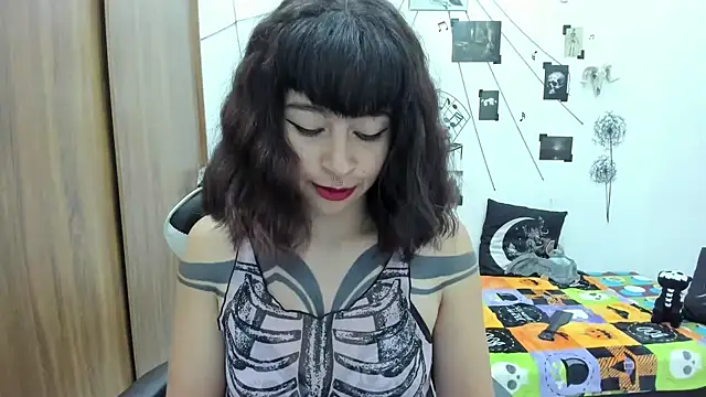 yunkodolly666 online show from March 5, 2025, 12:05 am