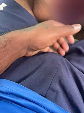 raguram143 online show from October 25, 2025, 3:28 am