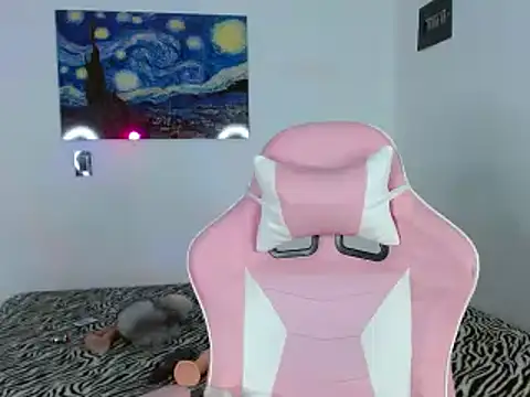 Aliice Taylor1 online show from February 16, 2025, 3:37 am