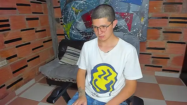 patrik 027 online show from February 17, 2025, 2:17 pm
