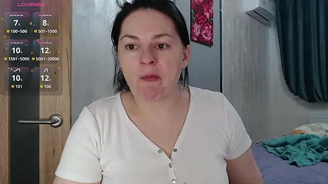 Stacy Davice online show from December 15, 2025, 9:37 am