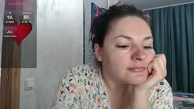 Stacy Davice online show from September 20, 2025, 9:14 am