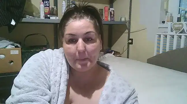 Mileva88 online show from January 6, 2025, 2:03 pm