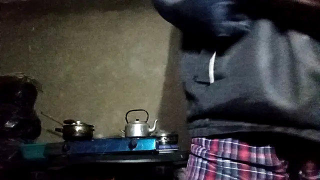 clintsix online show from November 18, 2025, 10:24 pm