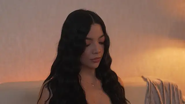 sarah hiill online show from March 12, 2026, 11:09 pm