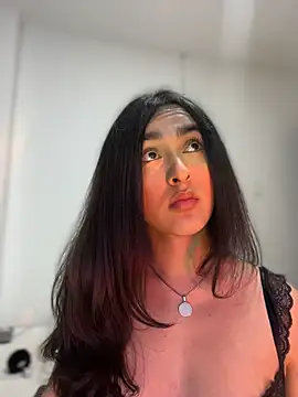 Snapshot of MiahWindsor chatting on November 8, 2025, 4:27 am MiahWindsor online show from November 8, 2025, 4:27 am