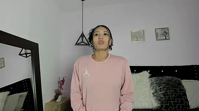 CeliWoods online show from November 27, 2025, 11:21 am