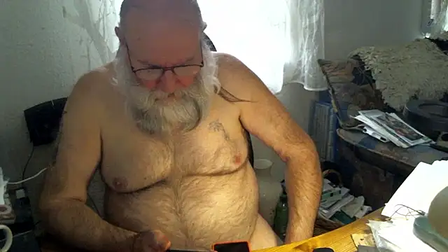 SexySantaC online show from September 25, 2025, 11:05 am