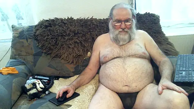 SexySantaC online show from February 2, 2025, 8:19 pm