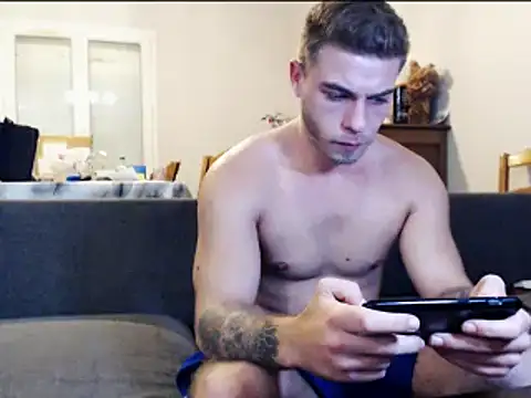 Elkafit28 online show from April 2, 2026, 9:21 pm