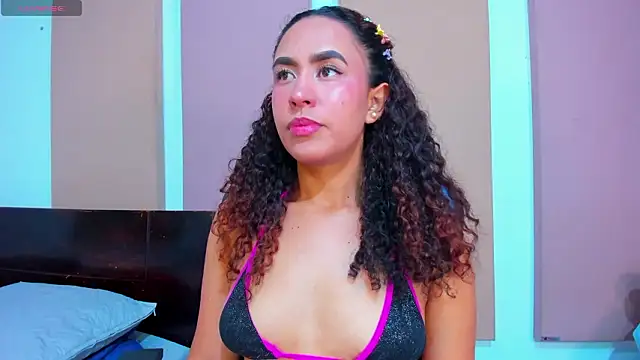 Snapshot of abbyblairs3 chatting on March 5, 2026, 4:53 am abbyblairs3 online show from March 5, 2026, 4:53 am