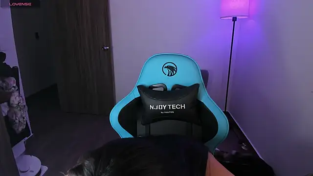 Miss Nicole online show from February 26, 2026, 1:49 am