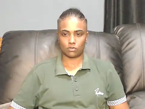 Snapshot of Dominate-stud chatting on February 15, 2026, 9:58 pm Dominate-stud online show from February 15, 2026, 9:58 pm