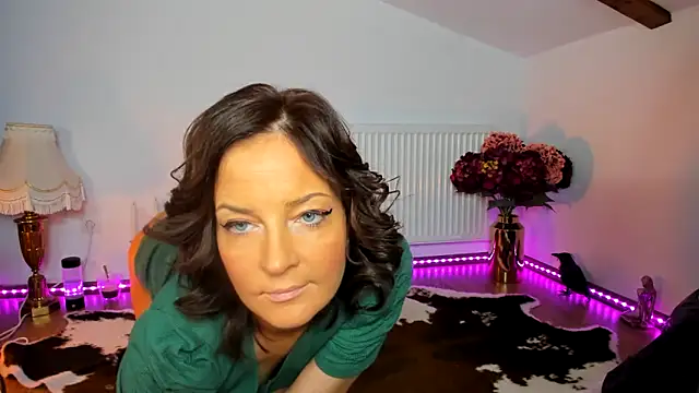 ViciousSiren online show from April 12, 2026, 5:00 am