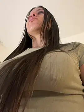 Reggie-Liam online show from March 11, 2025, 2:53 am