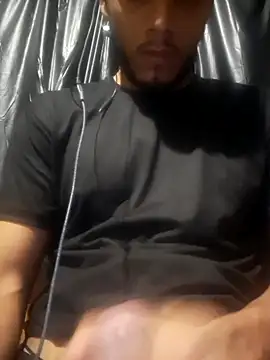 Snapshot of apolodiosgriego chatting on November 3, 2025, 3:23 am apolodiosgriego online show from November 3, 2025, 3:23 am