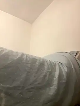 Snapshot of bigguy101 chatting on October 22, 2025, 4:23 am bigguy101 online show from October 22, 2025, 4:23 am