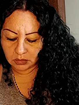 hazel milf online show from February 26, 2025, 9:42 pm