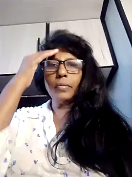 Snapshot of MsAttitude chatting on May 13, 2026, 6:42 am MsAttitude online show from May 13, 2026, 6:42 am