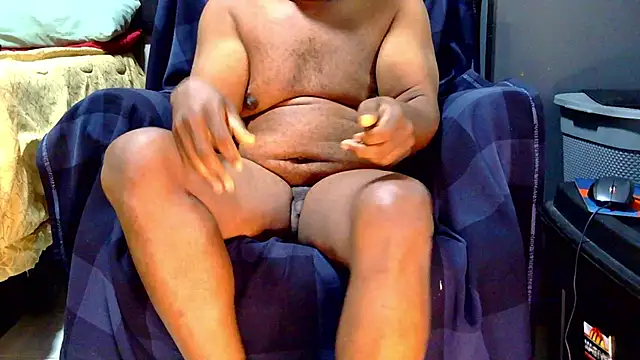 CharlesBlk79  online show from April 15, 2026, 4:11 pm