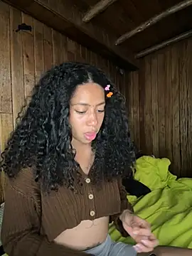 Miley and Vash online show from March 12, 2026, 9:52 pm