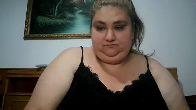 nicholle online show from June 21, 2026, 9:09 pm