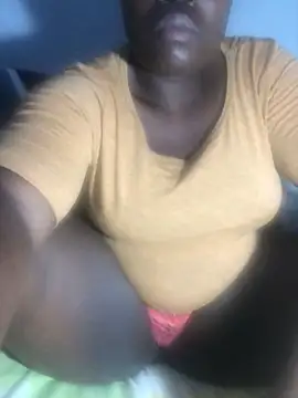 sweett shaley online show from June 2, 2026, 7:25 pm
