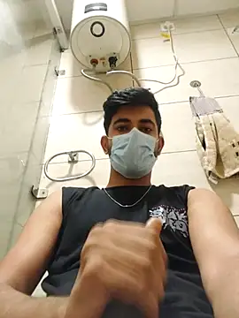 bigdickfuckuu online show from October 17, 2025, 5:00 am